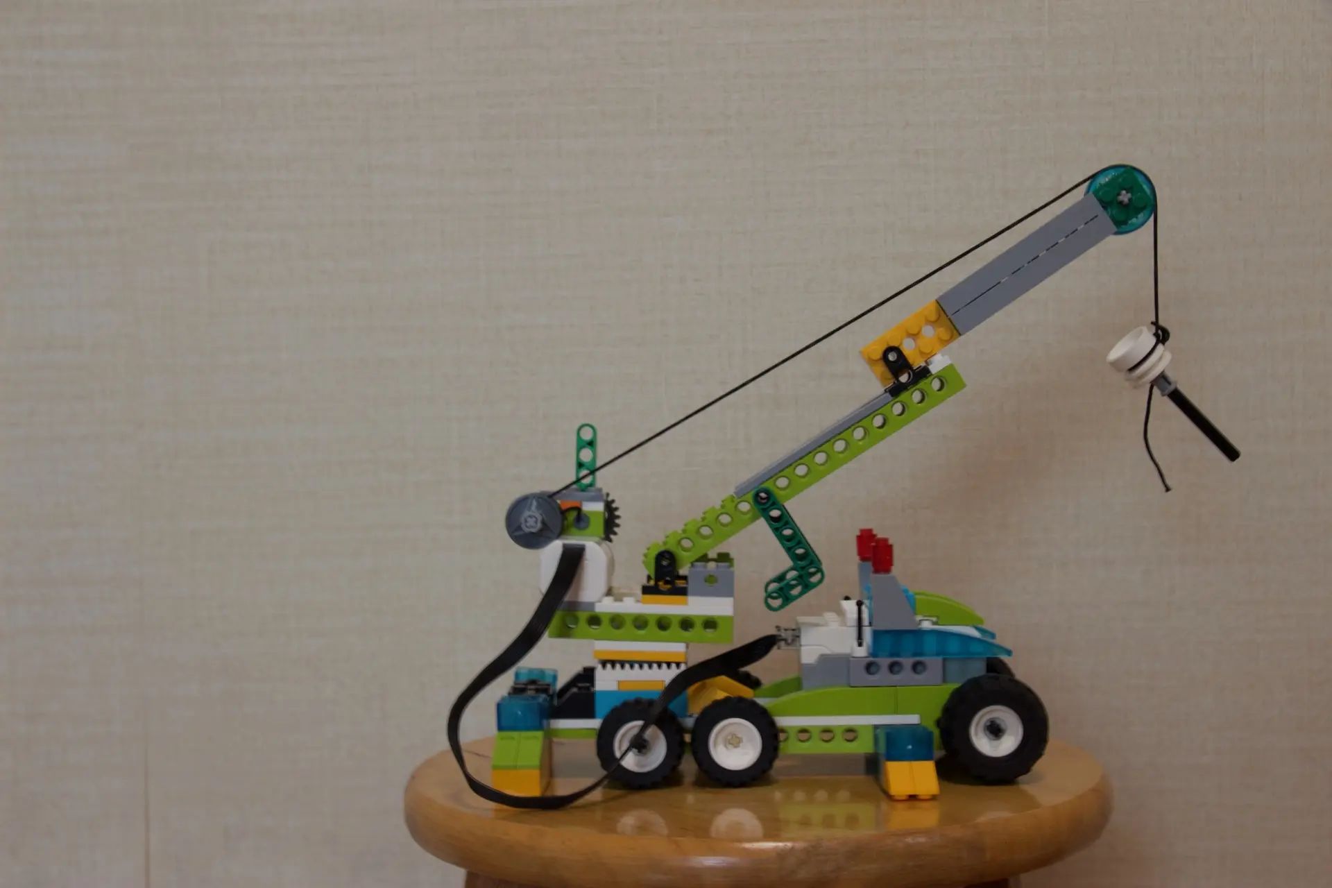 超级起重钻地机