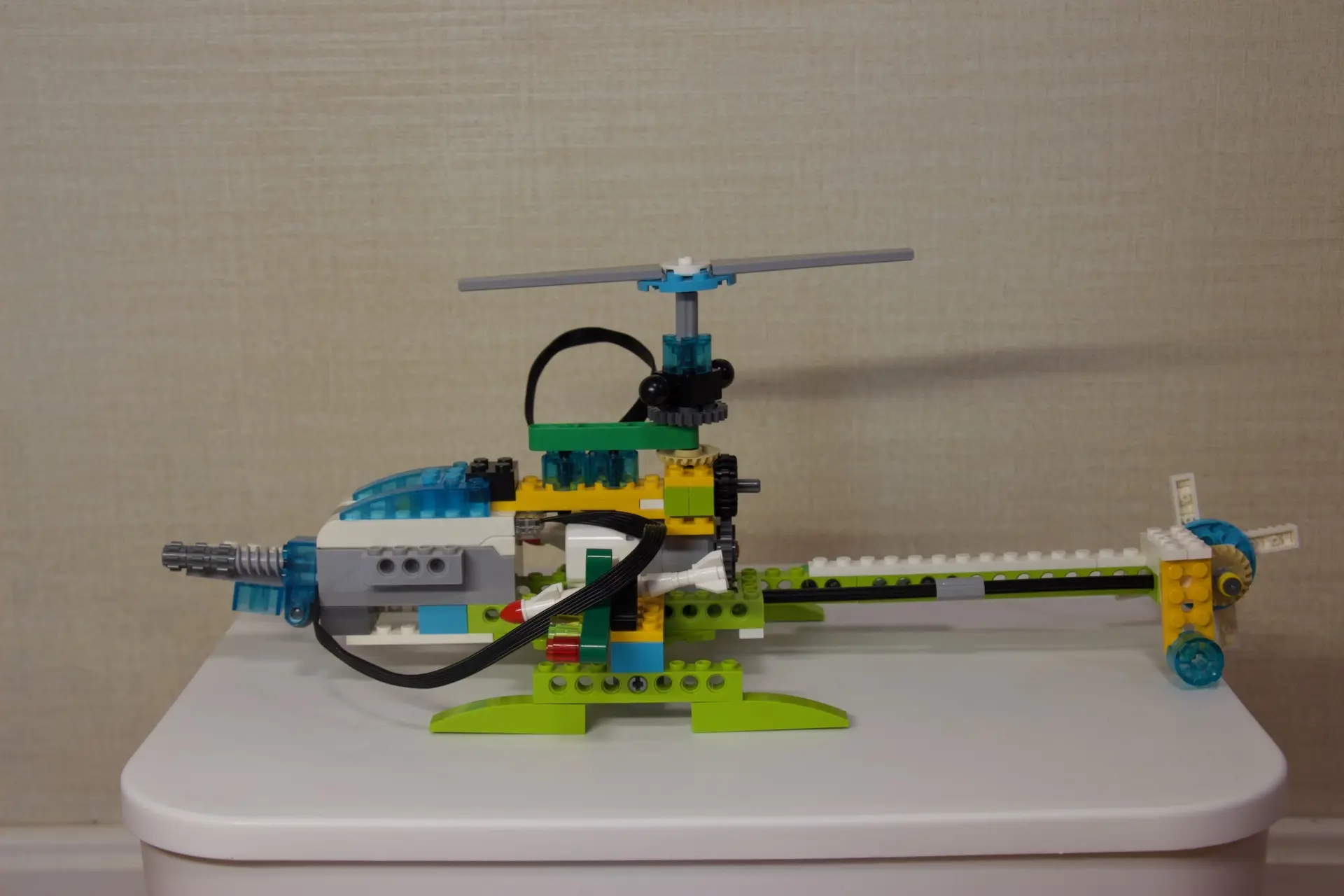 战斗武装直升机